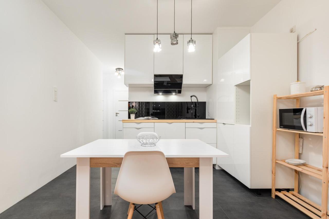 Przerwana 11A By Homeprime Varsovie Extérieur photo